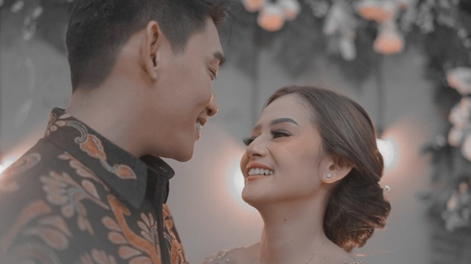 Ifan Seventeen dan Citra Monica.