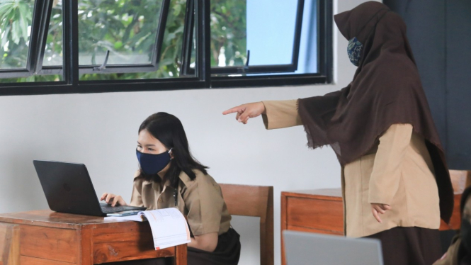 Uji coba Belajar Tatap Muka Hari Pertama