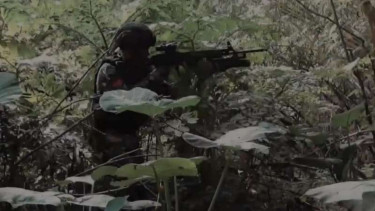 VIVA Militer: Prajurit Yonif Para Raider 501/Bajra Yudha