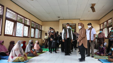 Mensos Risma Kembali Kunjungi Dua Lokasi di NTT.