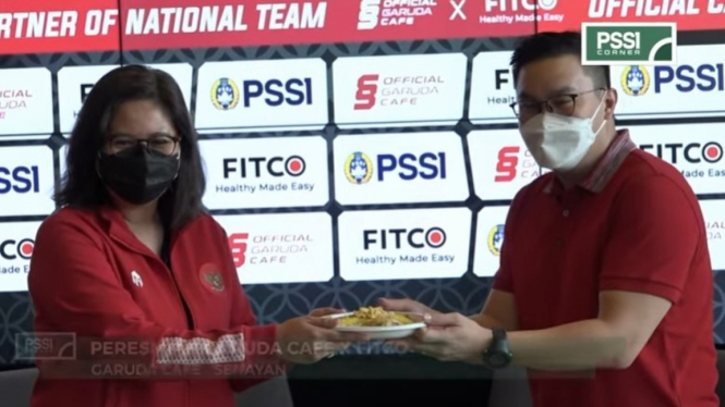 Wasekjen PSSI, Maaike Ira Puspita meresmikan kerja sama dengan Fitco