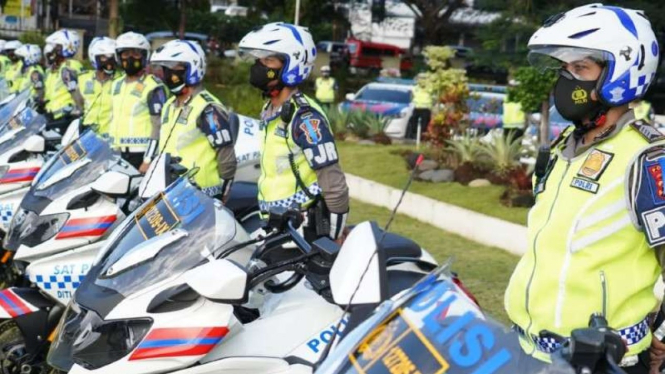 Polda Jateng lakukan penyekatan di 14 titik halau pemudik (ilustrasi)