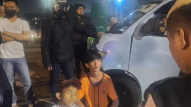 Saksi jelaskan ugal-ugalan sopir angkot Bekasi tabrak pejalan kaki dan mobil