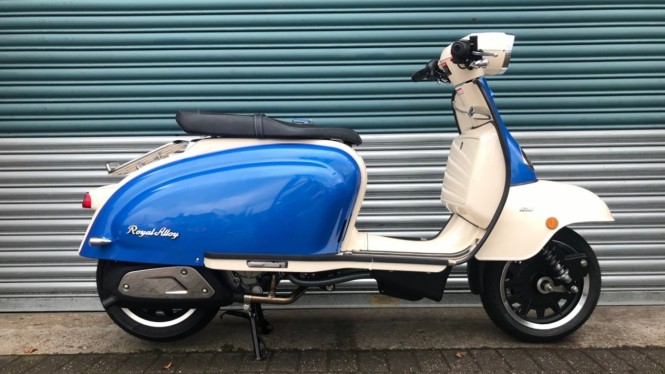 Sepeda motor Royal Alloy
