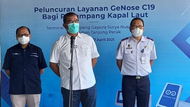 Direktur Jenderal Perhubungan Laut Kementerian Perhubungan Agus H. Purnomo dalam konferensi pers tentang penggunaan alat deteksi COVID-19, GeNose C19, kepada para calon penumpang kapal, Sabtu 17 April 2021.
