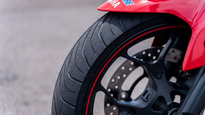 Ban motor IRC RX-02