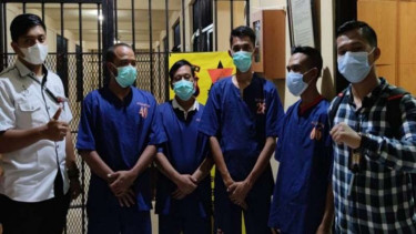 Polda Banten menetapkan lima tersangka perusak Gunung Liman