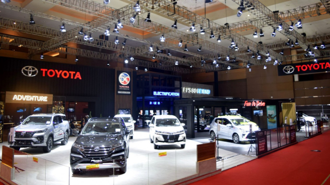 Booth Toyota di IIMS 2021
