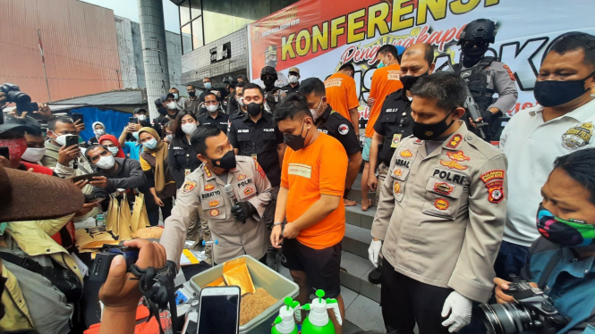 Polres Bogor Kota Rilis Penjual Ganja Gorila