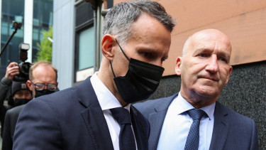 Legenda MU, Ryan Giggs menghadari persidangan
