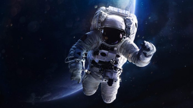 Astronot.