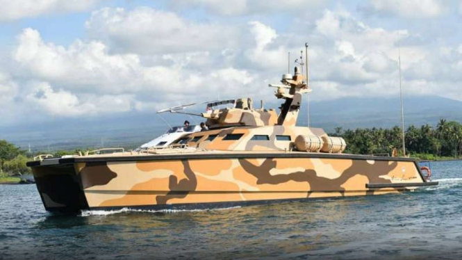 VIVA Militer: Tank Boat buatan PT Pindad ketika pengujian di perairan Banyuwangi