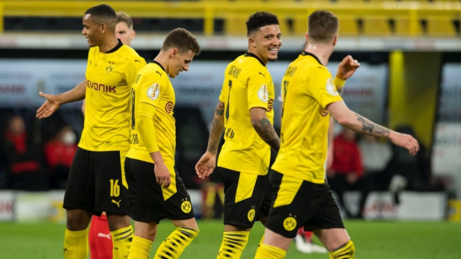 Pertandingan Borussia Dortmund vs Holstein Kiel
