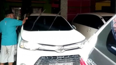 Bisnis rental mobil di Cikarang Barat terdampak larangan mudik.