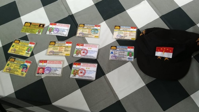 Kartu Identitas warga Negara Kekaisaran Sunda yang disita polisi.