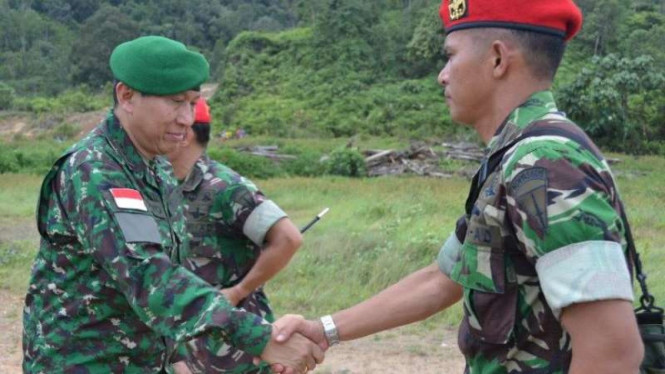 VIVA Militer: Letjen TNI (Purn.) Johannes Suryo Prabowo