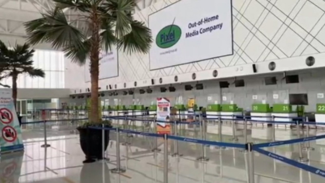 Bandara Ahmad Yani, Semarang.