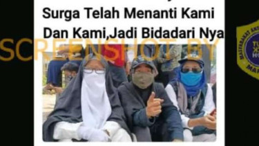 Tangkapan layar (screen shot) sebuah akun media sosial dengan keterangan bahwa sejumlah ibu-ibu pendukung Habib Rizieq Shihab akan mewakafkan nyawa mereka.