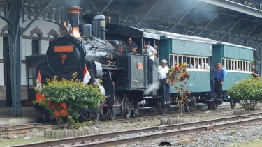 Perjalanan dengan Kereta uap, di Museum Kereta Api Ambarawa.