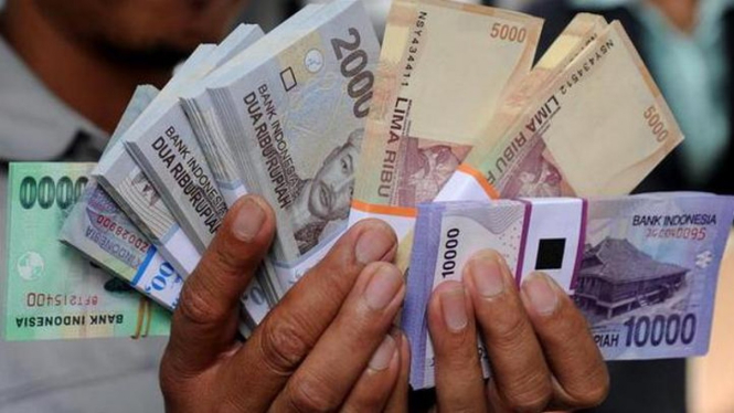 Ilustrasi jenis pecahan uang
