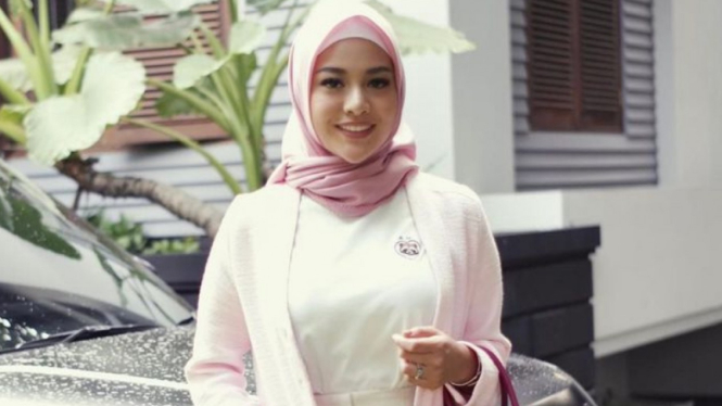 Aurel Hermansyah.