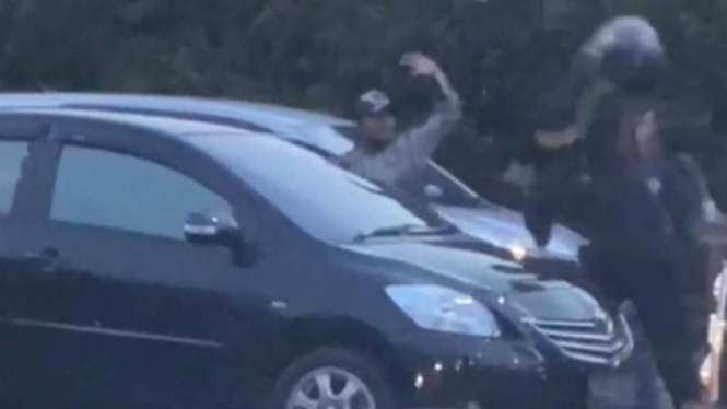 Tangkapan Layar Pengeroyokan Petugas Dishub Kota Bekasi