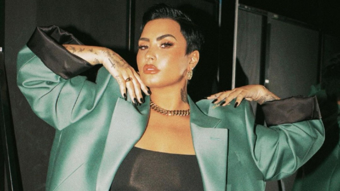 Demi Lovato.