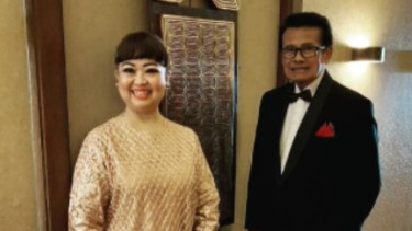 Aprilia Puspitawati dan Koes Hendratmo