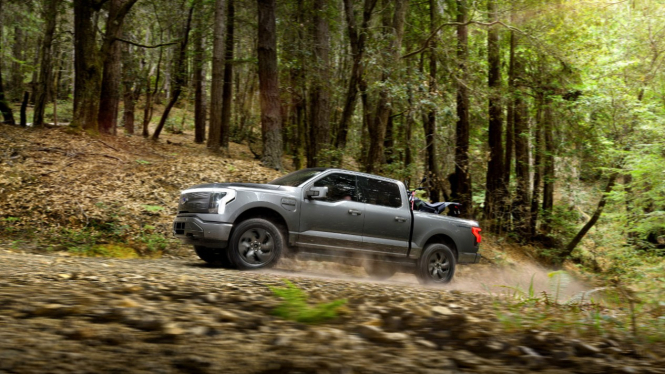 Mobil Ford F-150 Lightning
