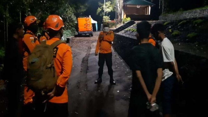 Basarnas Ternate bersiap mencari empat orang pendaki gunung Gamalama yang hilang