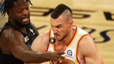 Duel New York Knicks vs Atlanta Hawks.