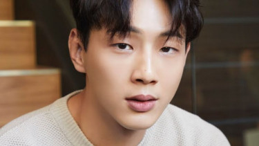 Ji Soo.