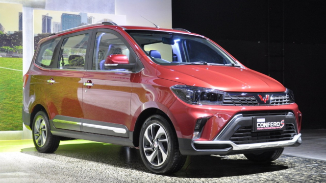 Wuling Confero S facelift