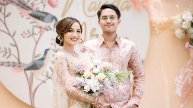 Pernikahan beauty vlogger Nanda Arsyinta-Ardya Tridwantoro