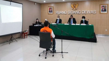 Sidang etik penyidik KPK AKP Stepanus Robin yang diduga terima suap