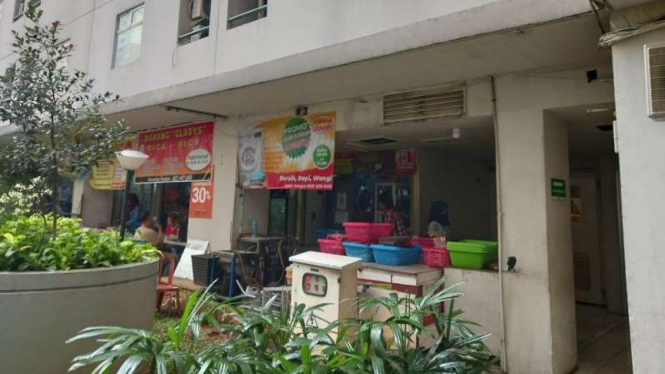 Lokasi D, 18 tahun, jatuh usai meloncat dari lantai 5 Apartemen Kalibata City.