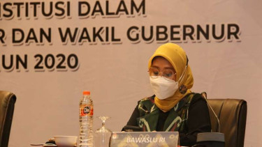 Anggota Bawaslu Ratna Dewi Pettalolo saat Rakor Persiapan PSU Pilkada Kalsel
