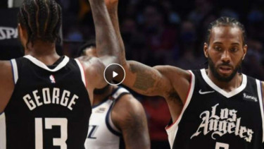 Pemain LA Clippers, Kawhi Leonard dan Paul George.