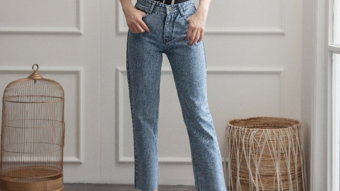 Ilustrasi celana jeans.
