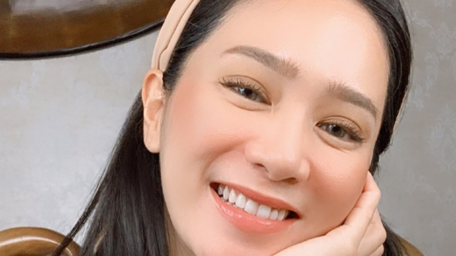 Bunga Zainal.