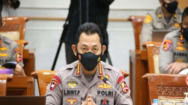 Kapolri Jenderal Listyo Sigit Prabowo saat RDP dengan Komisi III DPR