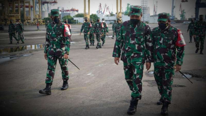 VIVA Militer: Wakasal tinjau kesiapan latihan perang TNI AL Armada Jaya 2021