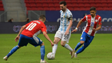 Pertandingan Timnas Argentina vs Paraguay