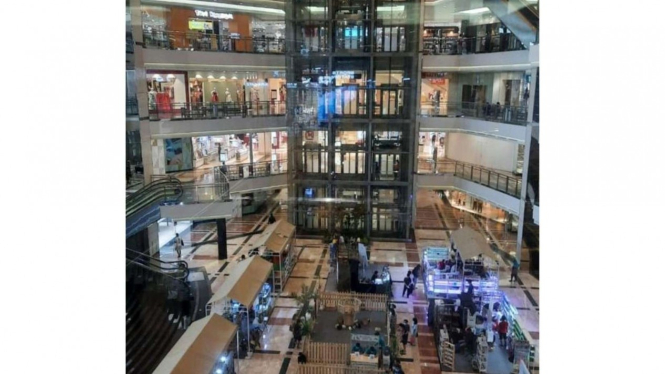 Mall