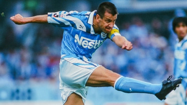Carlos Dunga saat bermain di J League