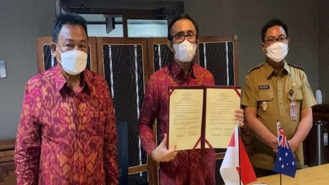 Penandatanganan Pemkot Denpasar dengan Kota Darwin Australia