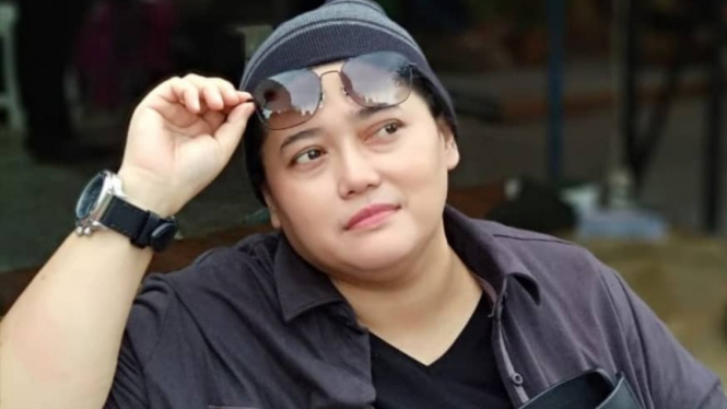 Mbak You.