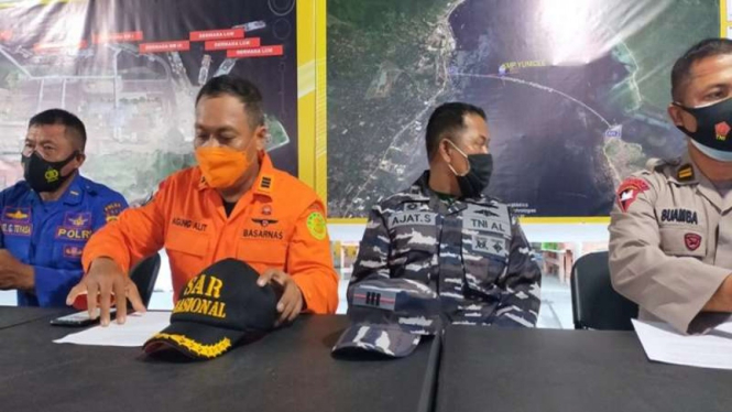 Tim gabungan menyampaikan perkembangan pencarian penumpang KMP Yunicee 