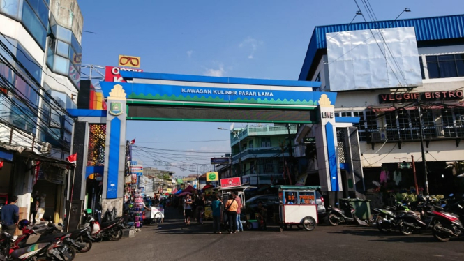 Pasar Lama Tangerang.