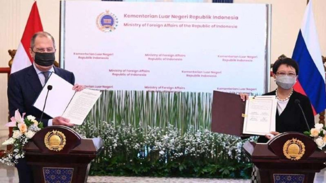 Pertemuan Menlu Rusia dengan Menlu RI.